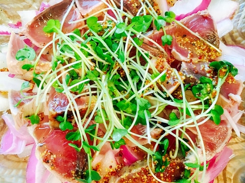 アーリーレッドとかいわれ大根と鰹のカルパッチョ